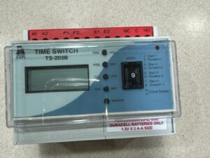TS-203B | Din Rail Mount External battery (2AA, 1.5V), Daily Time Switch 4 Switching per day Rly 1C/O16A EAPL