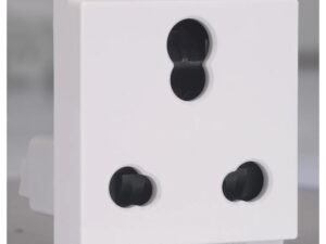 P2106 | Socket-outlet, Livia, 2P + E, 6/16A, with shutter, white – Schneider Electric