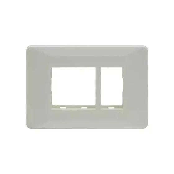 entice3modulegridframe_3modulecover_cb91103fw00_front.jpg entice 3 module grid frame + 3 Module Cover White | L&T
