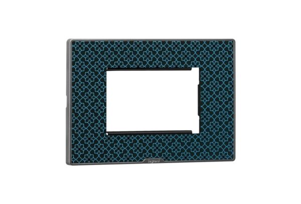 lg-679663-web-r.jpg MYRIUS Cover Plate with Support Frame-3 Module-Luminar | Legrand
